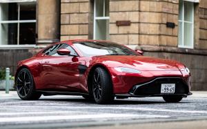 Aston Martin Vantage